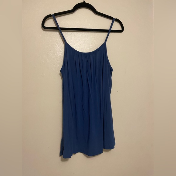 Tank top tunic. Flowing, Royal blue. NWOT, great condition, flattering fit. - Picture 4 of 5